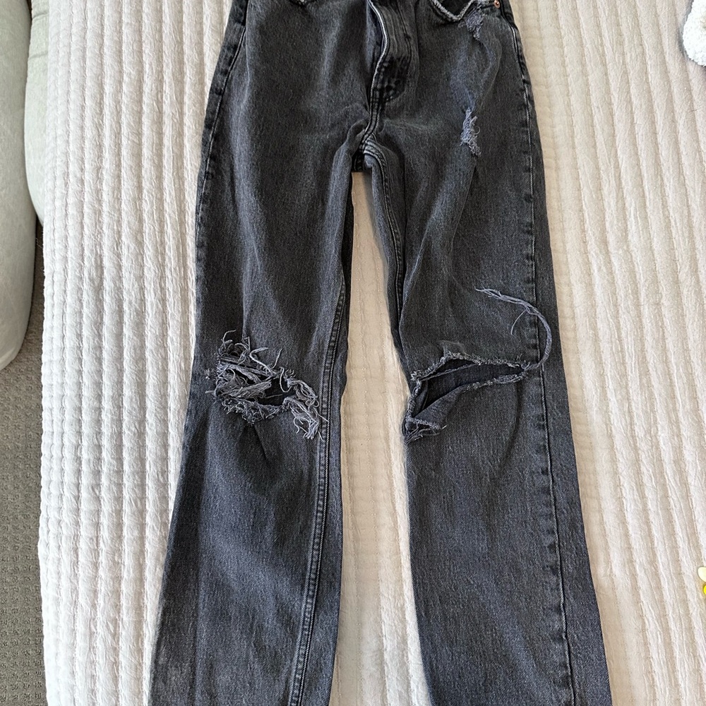 Abercrombie & Fitch High-Rise Distressed Black Jeans